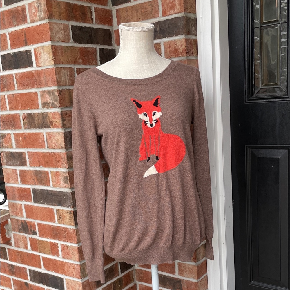 Old Navy Long Sleeve Brown with Orange Fox‎ Sweater